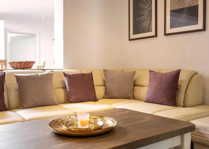 &quothus Oetti&quot *